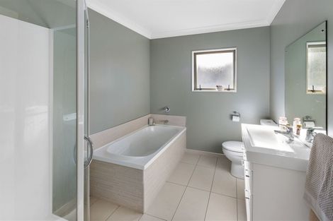 Photo of property in 14a Gifford Grove, Churton Park, Wellington, 6037