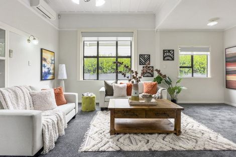 Photo of property in 3a Haverstock Road, Sandringham, Auckland, 1025