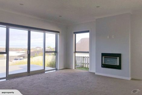 Photo of property in 11 Castleton Way, Flagstaff, Hamilton, 3210