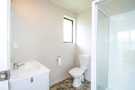 Photo of property in 17 Meridian Grove, Kelvin Grove, Palmerston North, 4414