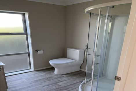 Photo of property in 15a Esther Street, Martinborough, 5711