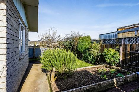 Photo of property in 3a Surrey Street, Hawera, 4610