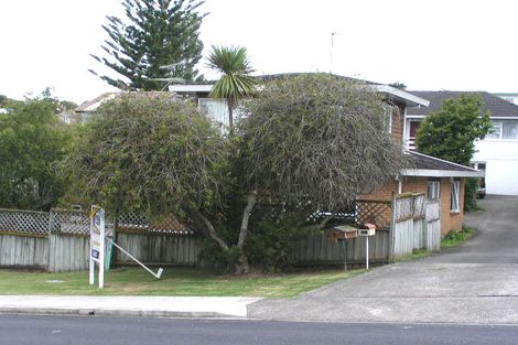 Photo of property in 2/40 Hart Road, Hauraki, Auckland, 0622