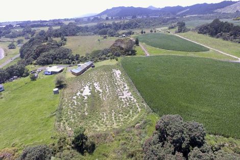 Photo of property in 26 Tawaroa Road, Waihau Bay, Te Kaha, 3199