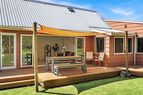 Photo of property in 45 Te Maika Road, Ngunguru, Whangarei, 0173