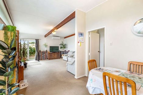 Photo of property in 65 Skerman Street, Marton, 4710