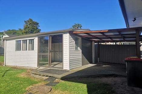Photo of property in 4 Rako Place, Manurewa, Auckland, 2102