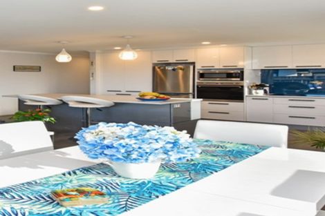 Photo of property in 2 Westmuir Crescent, Pokeno, 2402