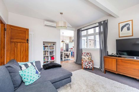 Photo of property in 2 Norton Park Avenue, Fairfield, Lower Hutt, 5011