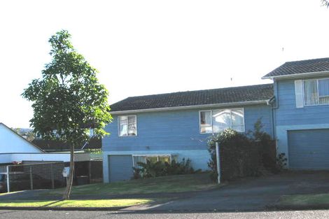 Photo of property in 1/16 Craigbank Avenue, New Lynn, Auckland, 0600