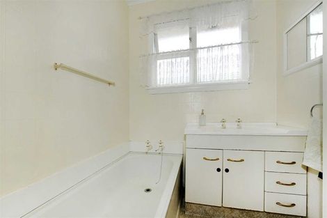 Photo of property in 3 Eastling Street, Bishopdale, Christchurch, 8053