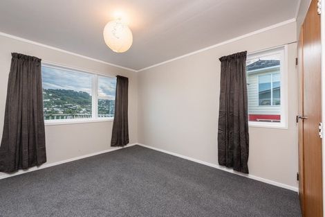 Photo of property in 41 Chartwell Drive, Crofton Downs, Wellington, 6035