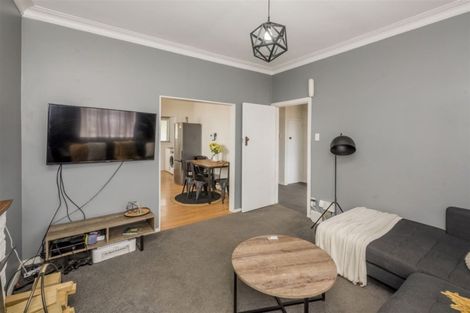Photo of property in 7 Mckenzie Street, Levin, 5510