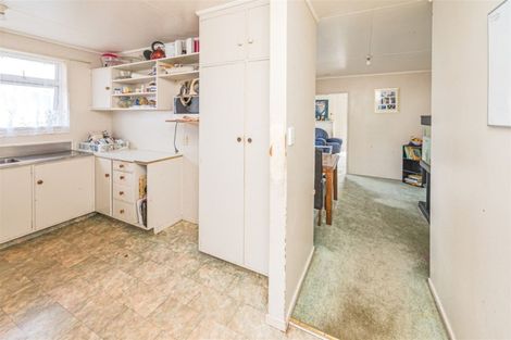 Photo of property in 22 Ruru Street, Waikanae, 5036