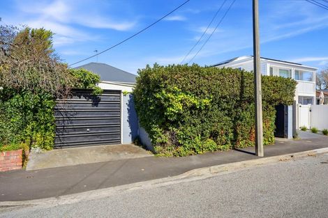 Photo of property in 94 Holly Road, St Albans, Christchurch, 8014