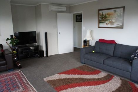 Photo of property in 35a Penryn Drive, Camborne, Porirua, 5026