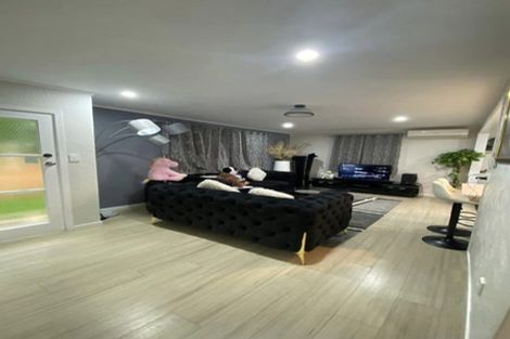 Photo of property in 1/56 Greenhaven Avenue, Opaheke, Papakura, 2113