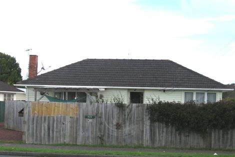 Photo of property in 1/622 Te Atatu Road, Te Atatu Peninsula, Auckland, 0610