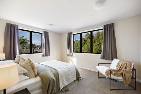 Photo of property in 10 Ellesmere Avenue, Jacks Point, Queenstown, 9371