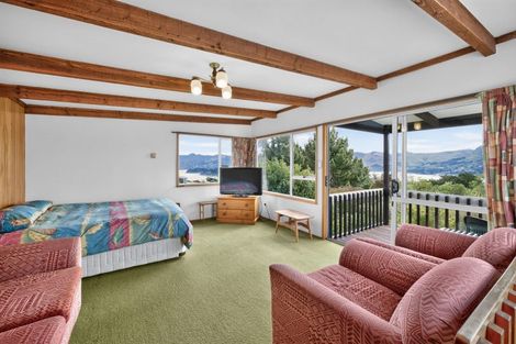 Photo of property in 14 Hunters Road, Diamond Harbour, Lyttelton, 8971