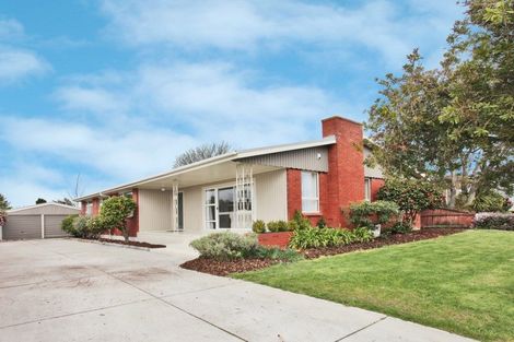 Photo of property in 49 Toorak Avenue, Avonhead, Christchurch, 8042