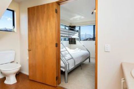 Photo of property in 8 Cherry Court, Wanaka, 9305