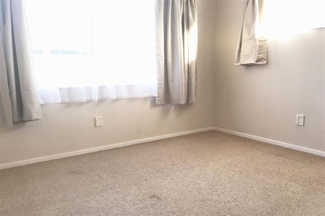 Photo of property in 4/116 Titirangi Road, New Lynn, Auckland, 0600