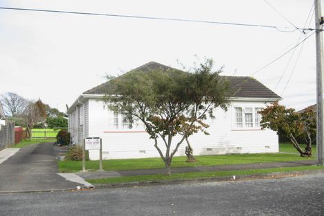 Photo of property in 18 Pinny Avenue, Epuni, Lower Hutt, 5011