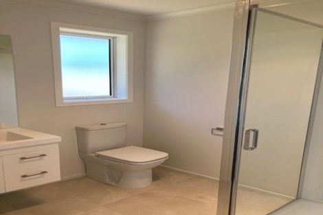 Photo of property in 8 Tangata Way, Omokoroa, 3114