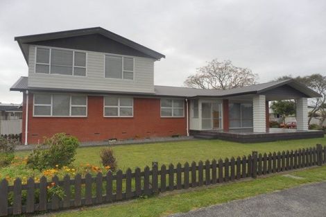 Photo of property in 1 Challinor Street, Pukete, Hamilton, 3200