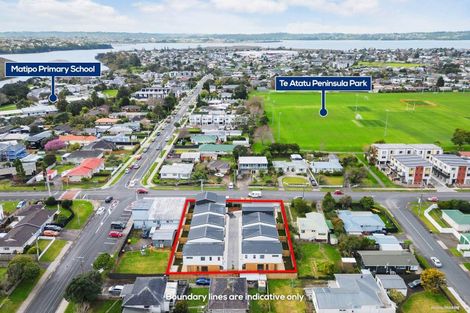 Photo of property in 106d Taikata Road, Te Atatu Peninsula, Auckland, 0610