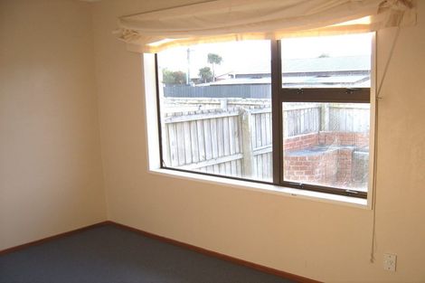 Photo of property in 2/34 Wilson Street, Islington, Christchurch, 8042