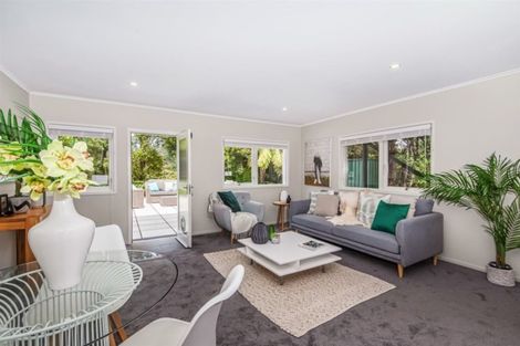 Photo of property in 98 Park Hill Road, Birkenhead, Auckland, 0626