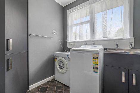 Photo of property in 677 Main South Road, Islington, Christchurch, 8042