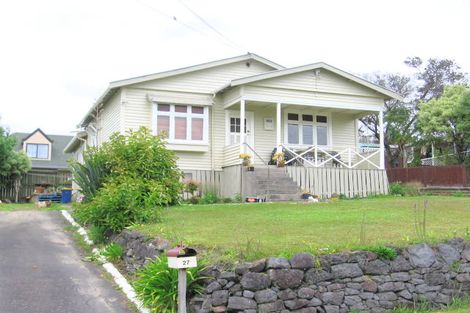 Photo of property in 27 Clayburn Road, Glen Eden, Auckland, 0602