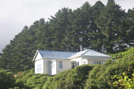 Photo of property in 110 Rowells Road, Glenside, Wellington, 6037