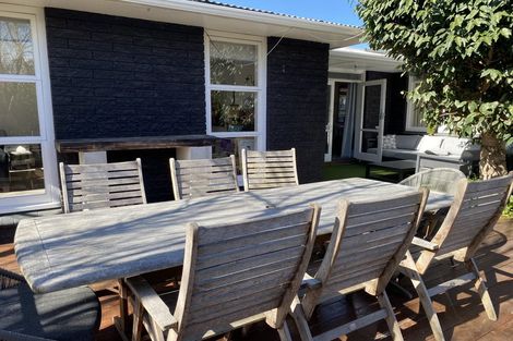 Photo of property in 55 Havelock Road, Havelock North, 4130