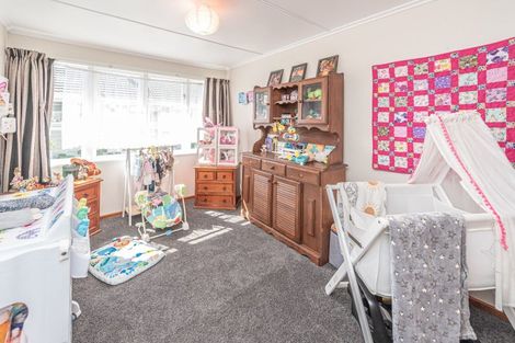 Photo of property in 73 Harper Street, Gonville, Whanganui, 4501