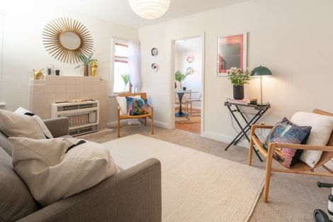 Photo of property in 17 Ascot Street, Thorndon, Wellington, 6011