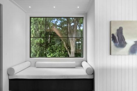 Photo of property in 366 Frankley Road, Ferndale, New Plymouth, 4310