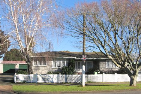 Photo of property in 2/40 Laurie Avenue, Papakura, 2110