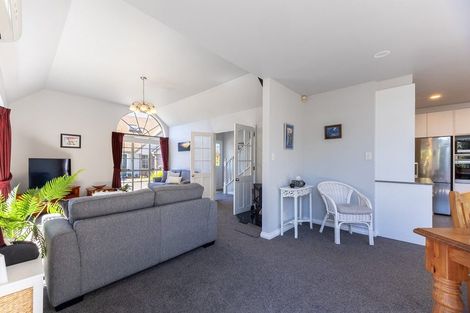 Photo of property in 2/268 Rosetta Road, Raumati Beach, Paraparaumu, 5032