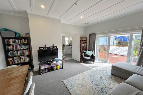 Photo of property in 2 Titoki Street, Alicetown, Lower Hutt, 5010