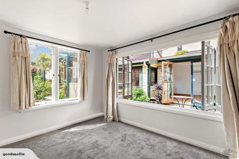 Photo of property in 7 Poplar Grove, Thorndon, Wellington, 6011