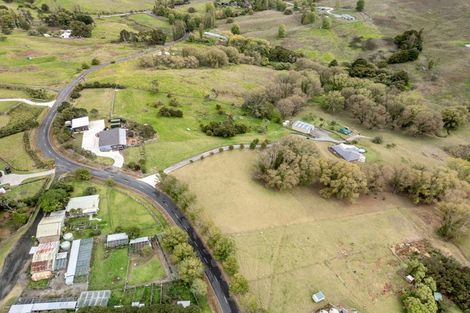 Photo of property in 65 Jumna Road, Maungaturoto, 0587