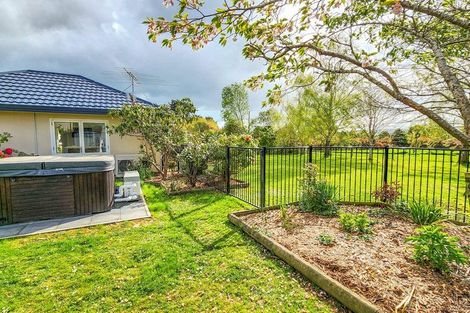 Photo of property in 14 Wingatui Road, Mosgiel, 9024