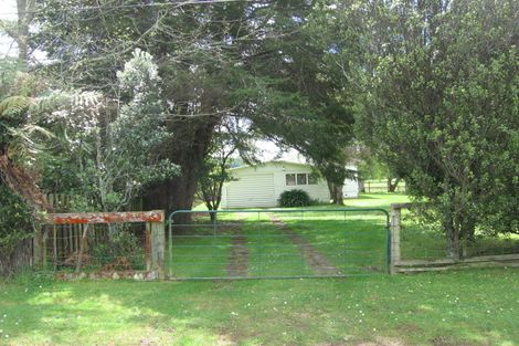 Photo of property in 26 Takinga Street, Mourea, Rotorua, 3074