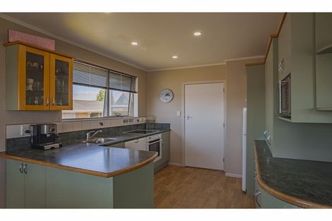 Photo of property in 16 Waitaki Street, Glenwood, Timaru, 7910