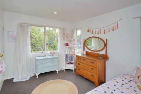 Photo of property in 1 Manahi Place, Woodend, 7610