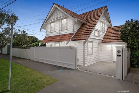 Photo of property in 94 Upland Road, Kelburn, Wellington, 6012